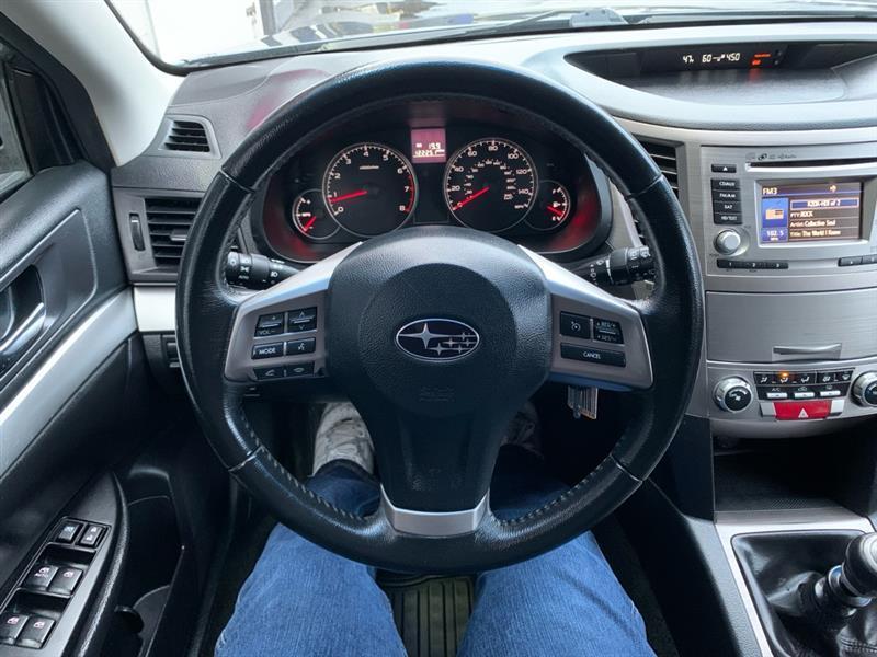 Subaru Outback 2.5i Premium 2014