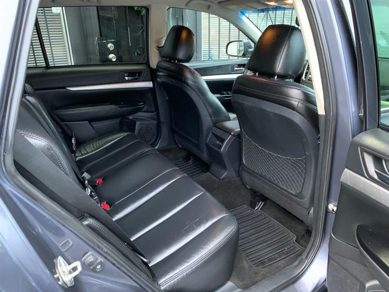 Subaru Outback 2.5i Premium 2014