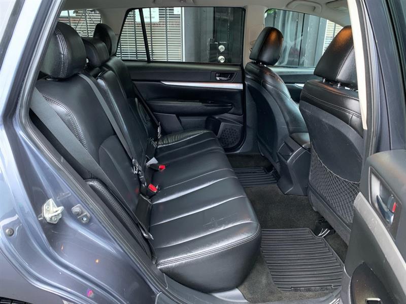 Subaru Outback 2.5i Premium 2014