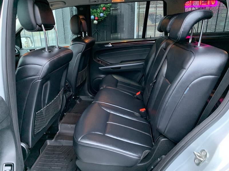 Mercedes-Benz GL-Class GL450 4MATIC 2010