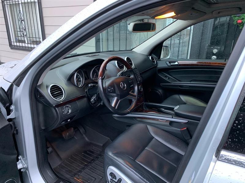 Mercedes-Benz GL-Class GL450 4MATIC 2010