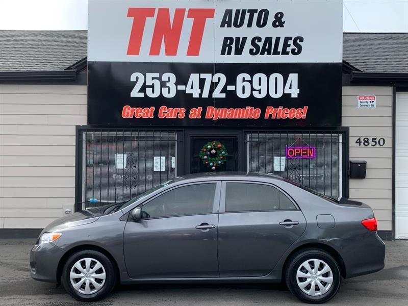 Toyota Corolla Base 5-Speed MT 2010