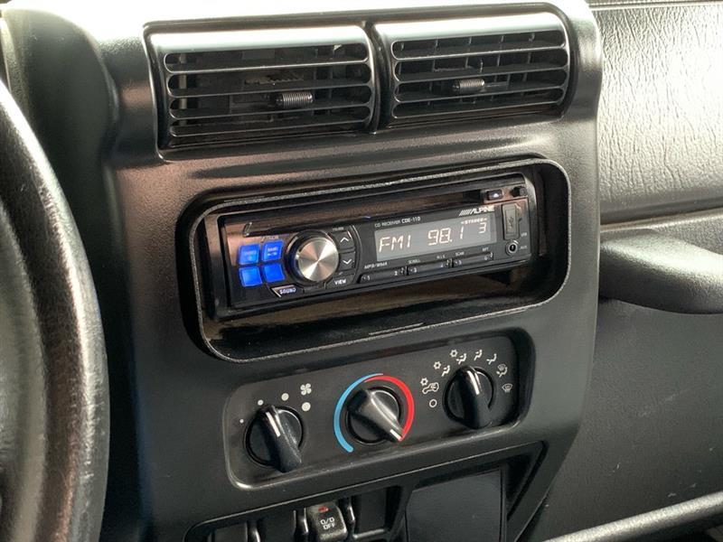 Jeep Wrangler Sport 2004