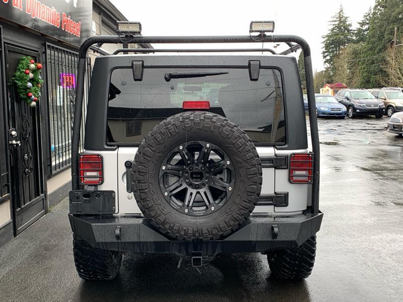 Jeep Wrangler Unlimited Sport 4WD 2012