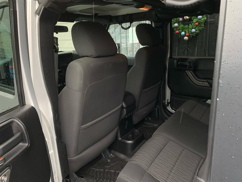 Jeep Wrangler Unlimited Sport 4WD 2012