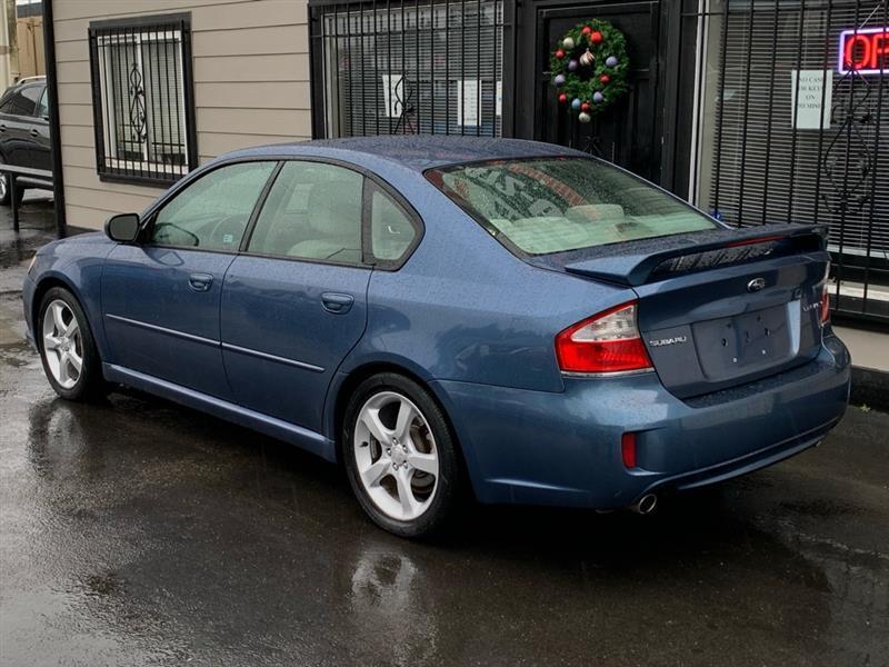 Subaru Legacy 2.5i 2008