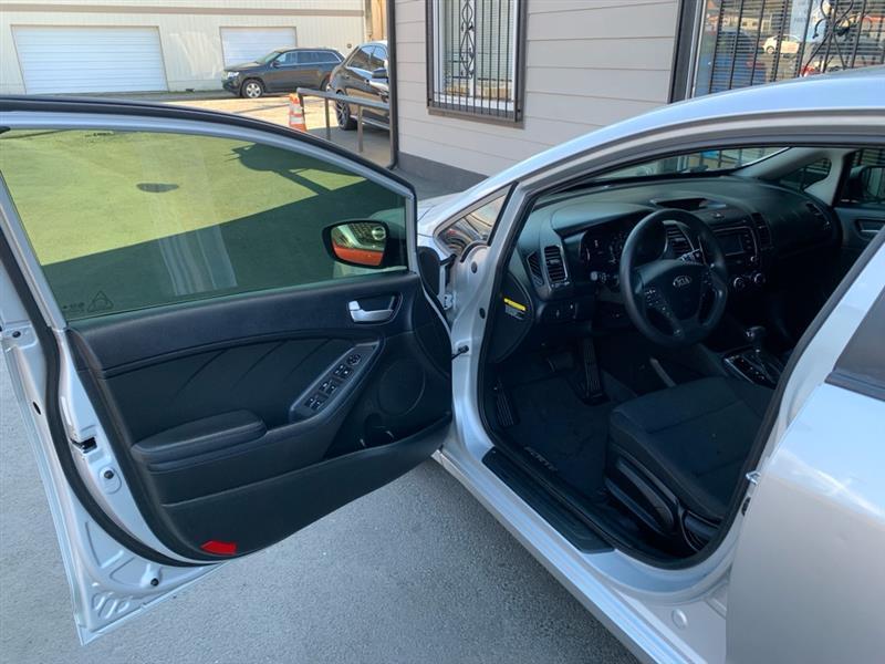 Kia Forte LX 6M 2018