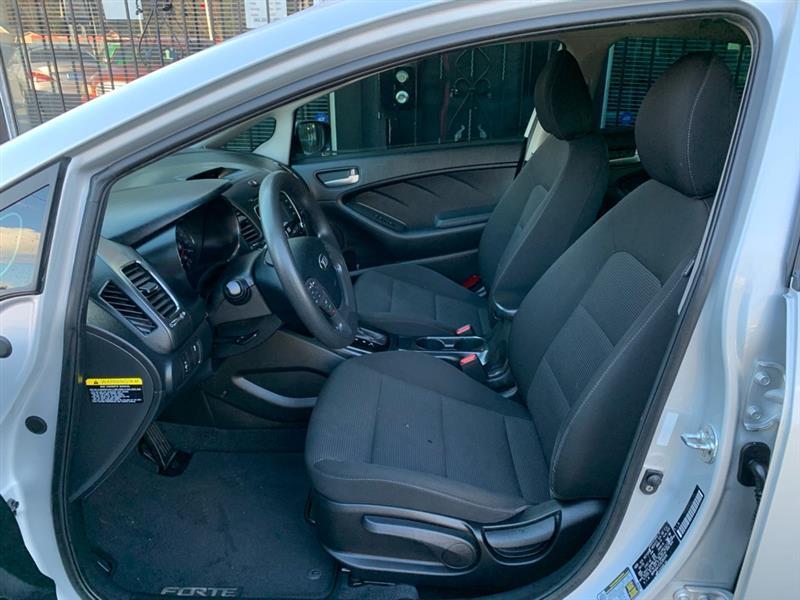 Kia Forte LX 6M 2018