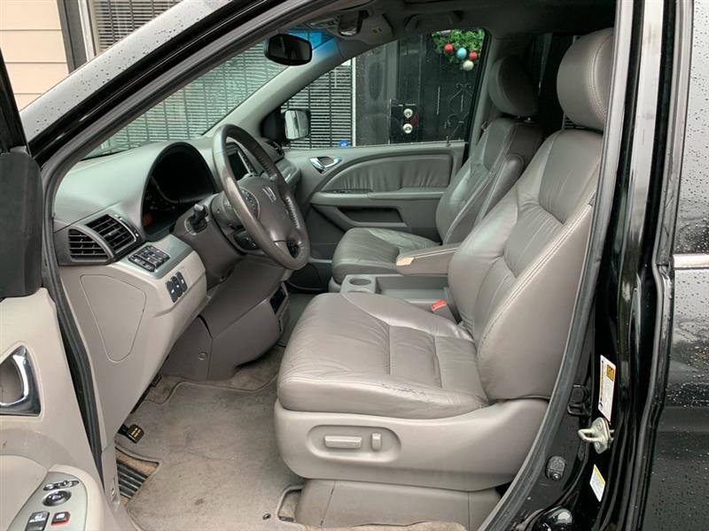 Honda Odyssey Touring 2010