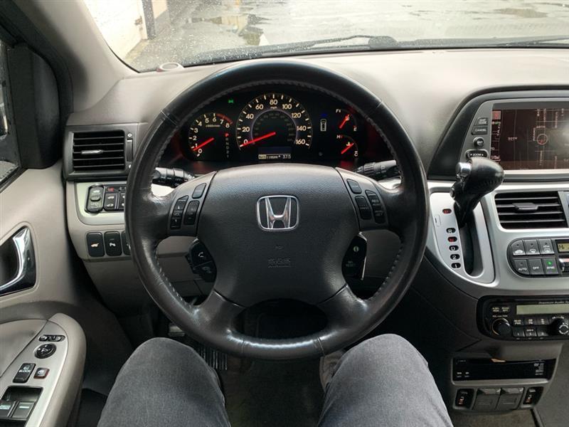 Honda Odyssey Touring 2010