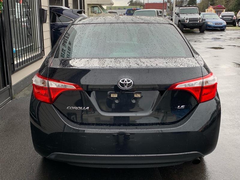 Toyota Corolla LE CVT 2016