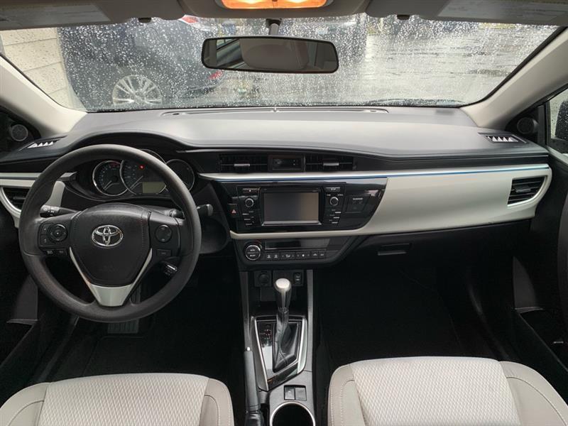 Toyota Corolla LE CVT 2016