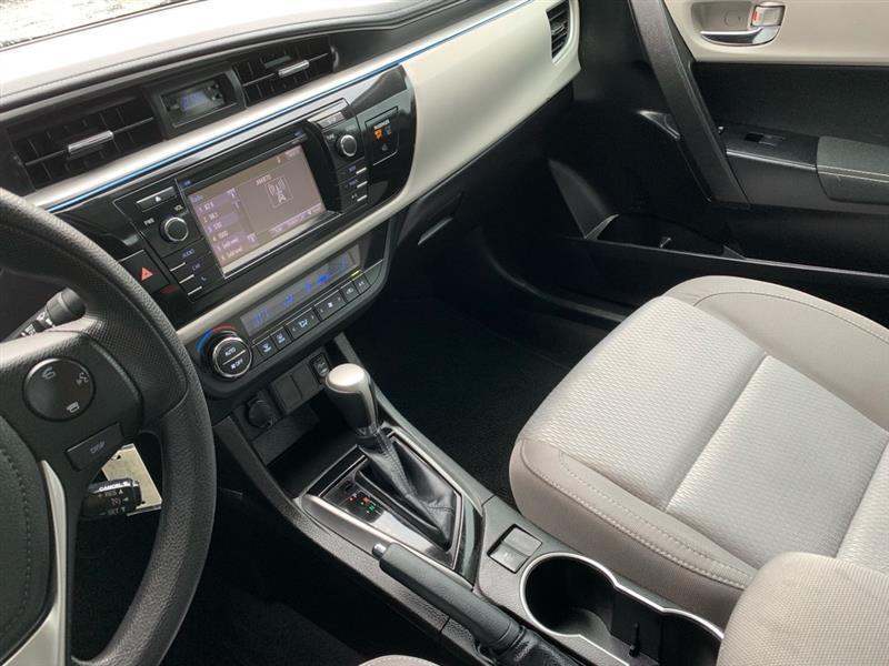 Toyota Corolla LE CVT 2016