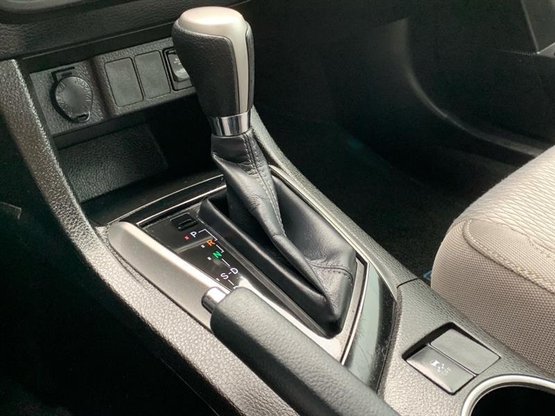 Toyota Corolla LE CVT 2016