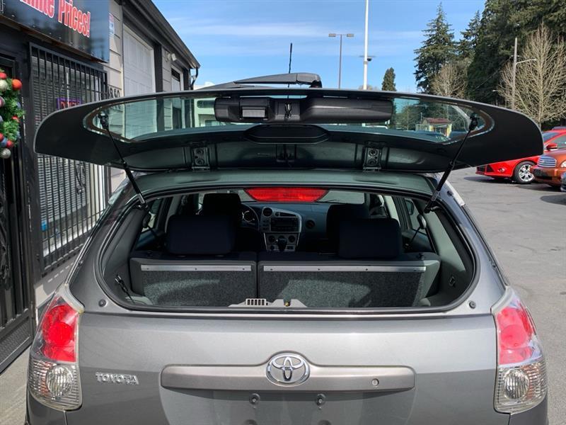 Toyota Matrix XR 2WD 2005