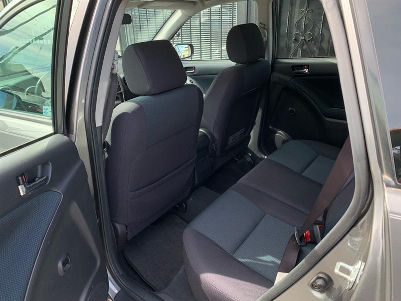 Toyota Matrix XR 2WD 2005