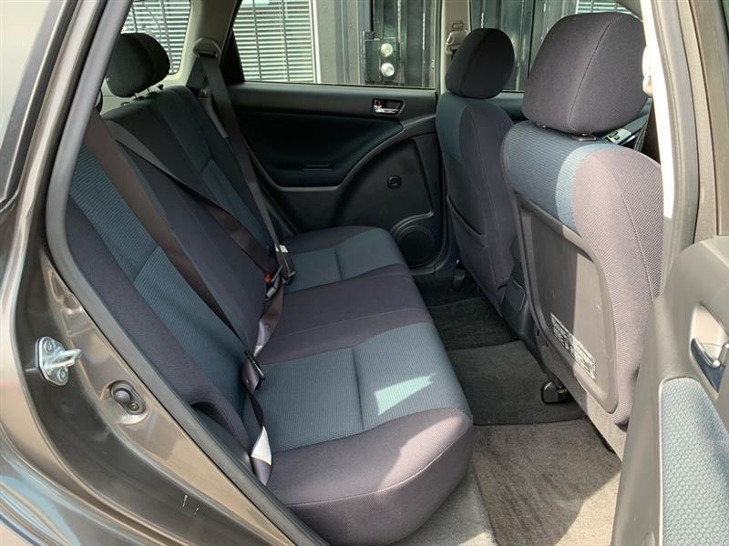 Toyota Matrix XR 2WD 2005