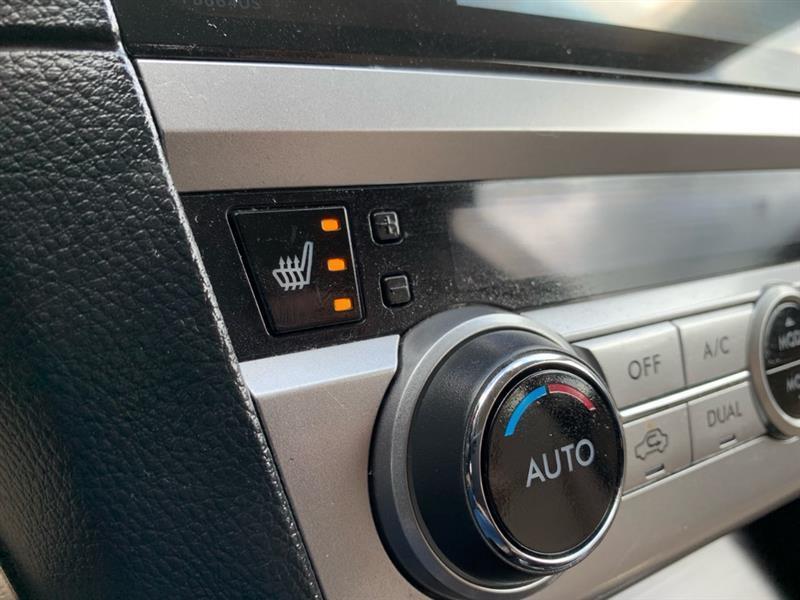 Subaru Outback 2.5i Limited 2015