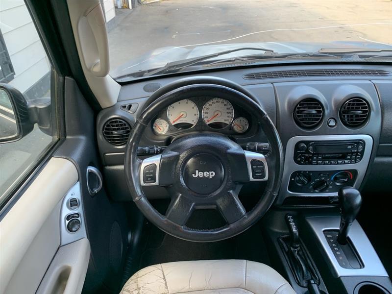 Jeep Liberty Limited 4WD 2003