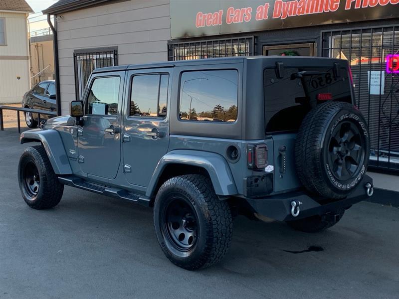 Jeep Wrangler Unlimited Sahara 4WD 2015