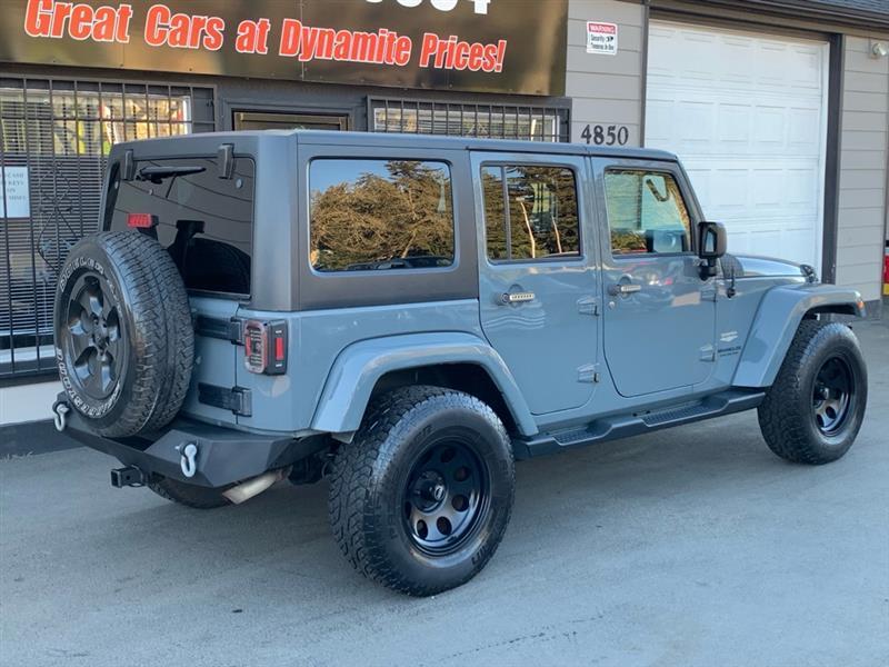 Jeep Wrangler Unlimited Sahara 4WD 2015