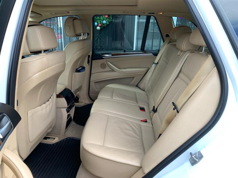 BMW X5 xDrive35i 2011