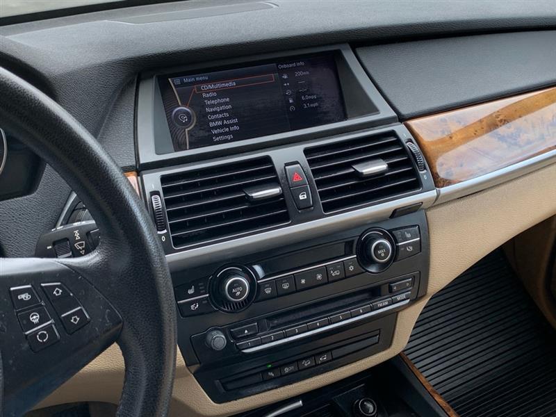 BMW X5 xDrive35i 2011