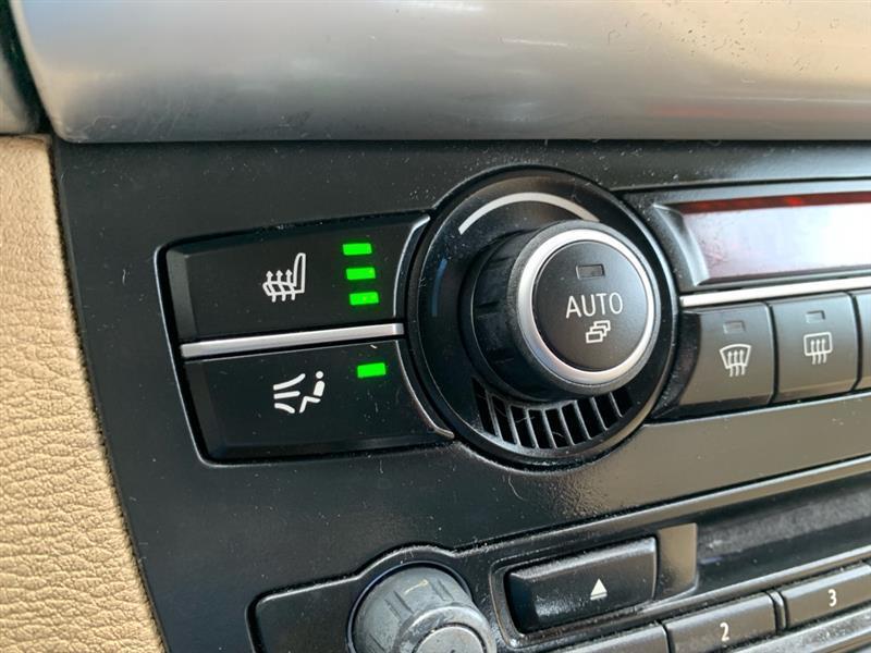 BMW X5 xDrive35i 2011