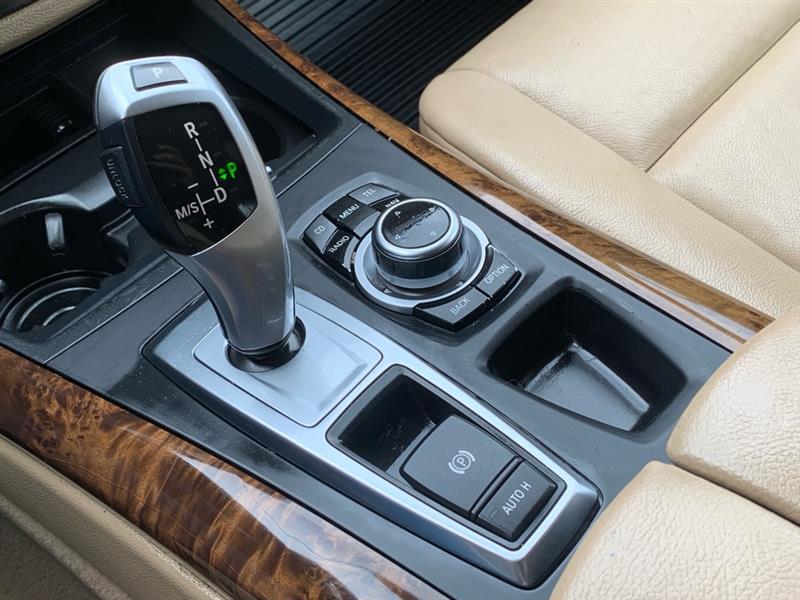 BMW X5 xDrive35i 2011