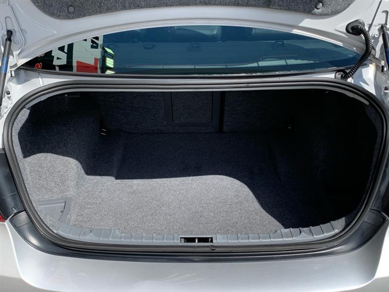 BMW 3-Series 335xi 2009