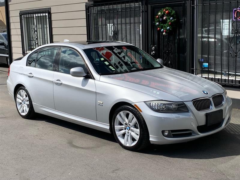 BMW 3-Series 335xi 2009