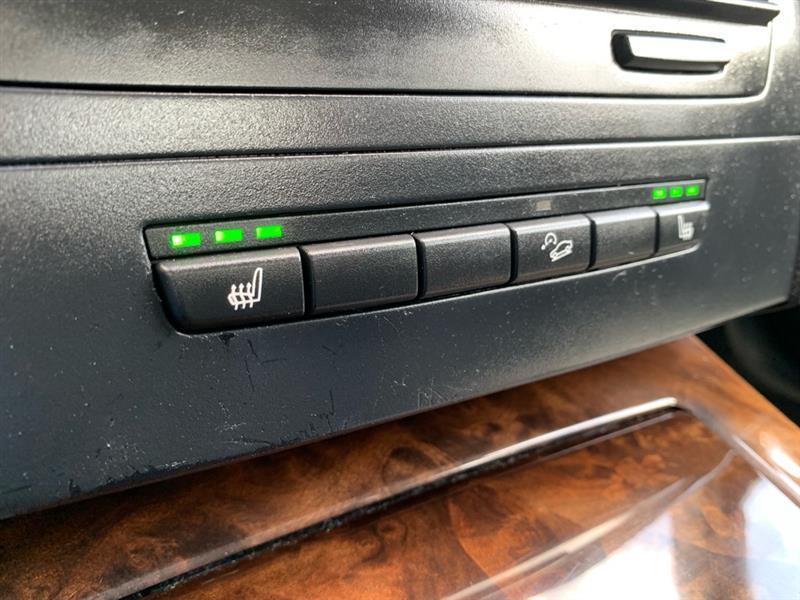 BMW 3-Series 335xi 2009