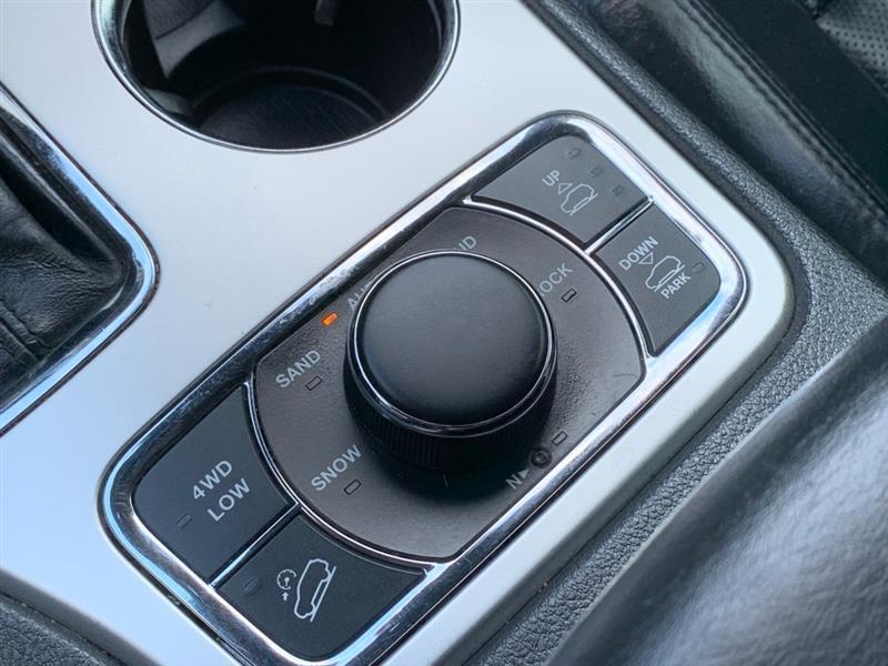 Jeep Grand Cherokee Overland 4WD 2016