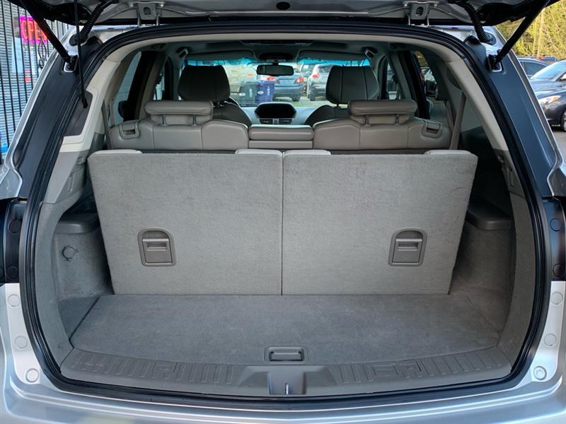 Acura MDX 6-Spd AT w/Tech and Entertainment Package 2013