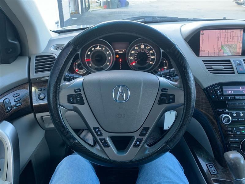 Acura MDX 6-Spd AT w/Tech and Entertainment Package 2013