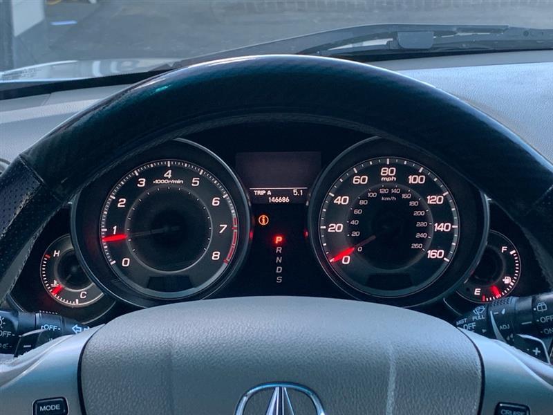 Acura MDX 6-Spd AT w/Tech and Entertainment Package 2013