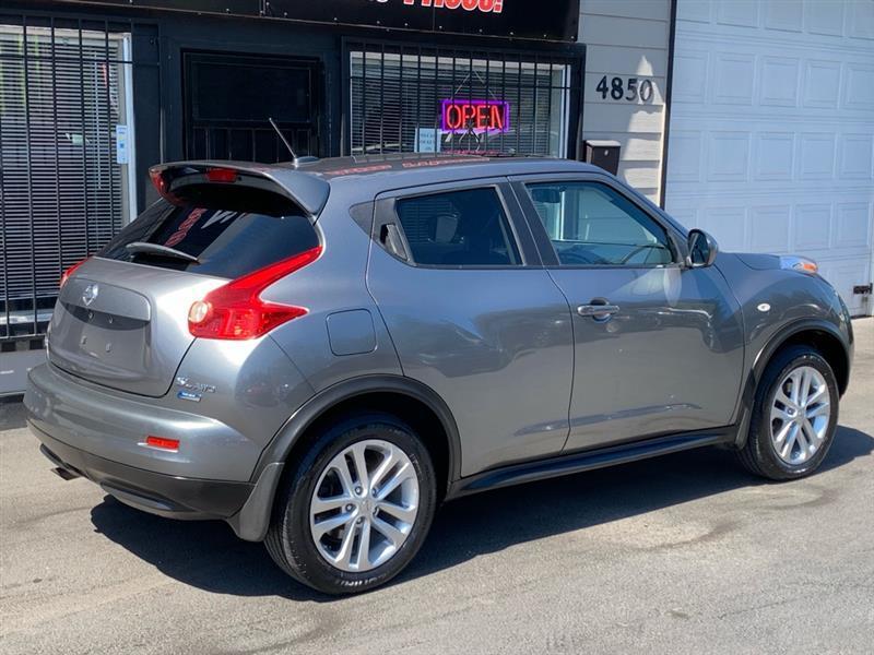 Nissan Juke S AWD 2013