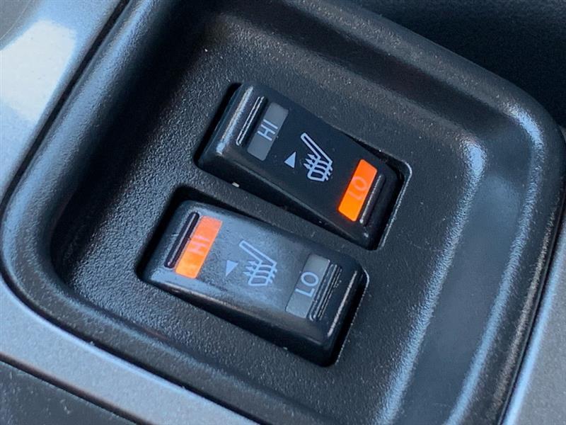 Nissan Juke S AWD 2013