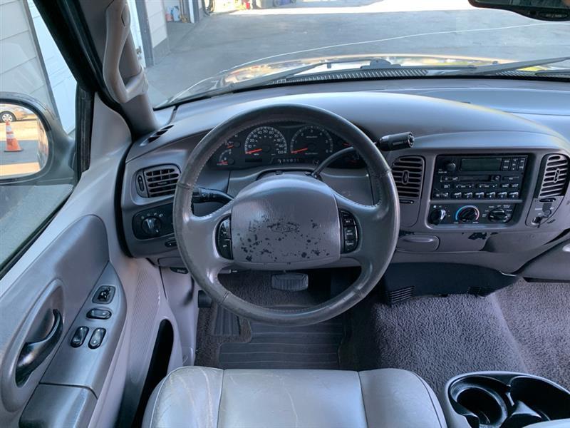 Ford F-150 Lariat SuperCab Short Bed 2WD 2001