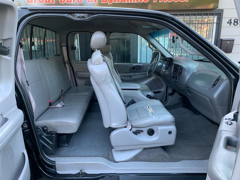 Ford F-150 Lariat SuperCab Short Bed 2WD 2001