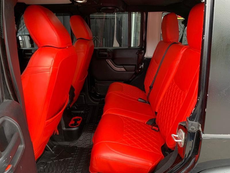 Jeep Wrangler Unlimited Sport 4WD 2014