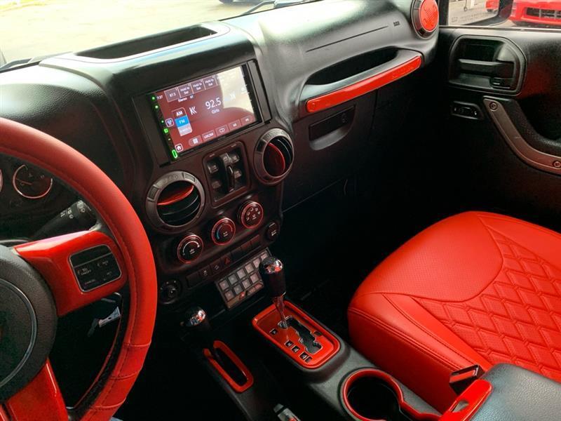 Jeep Wrangler Unlimited Sport 4WD 2014