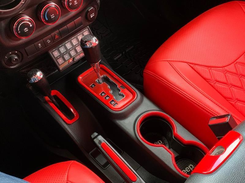 Jeep Wrangler Unlimited Sport 4WD 2014