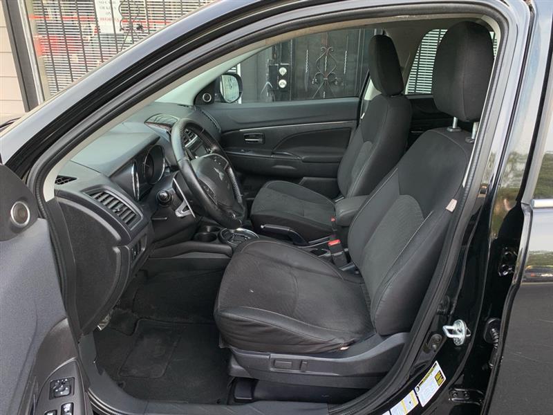 Mitsubishi Outlander Sport SE 2WD 2015