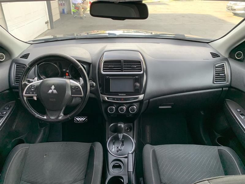 Mitsubishi Outlander Sport SE 2WD 2015