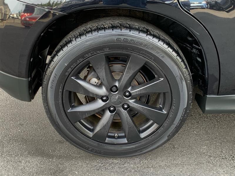 Mitsubishi Outlander Sport SE 2WD 2015