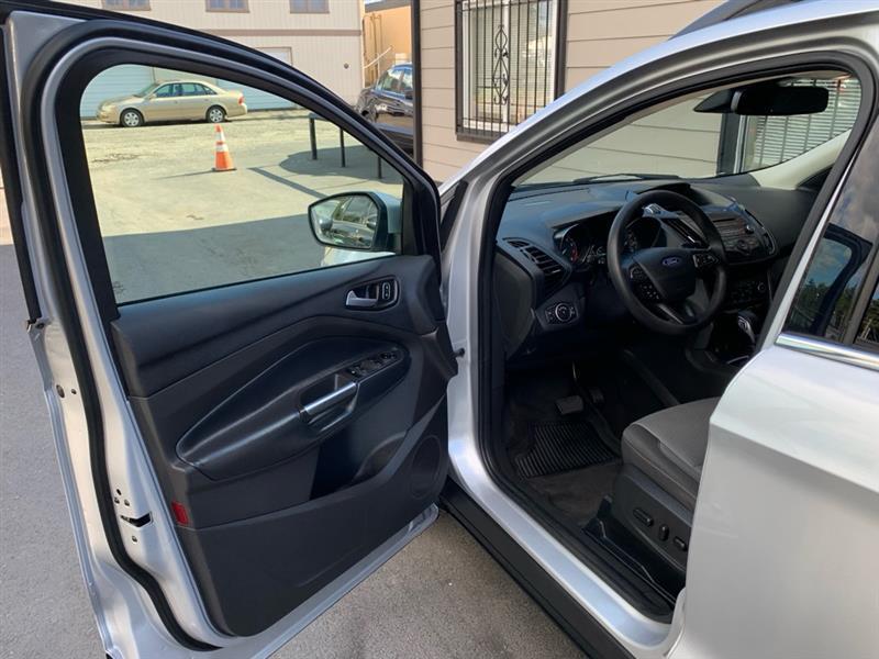 Ford Escape SE FWD 2018