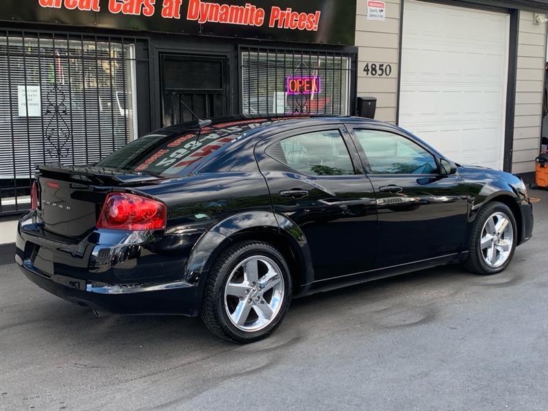 Dodge Avenger SE 2013