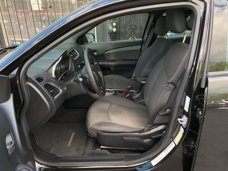 Dodge Avenger SE 2013
