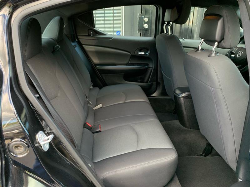Dodge Avenger SE 2013